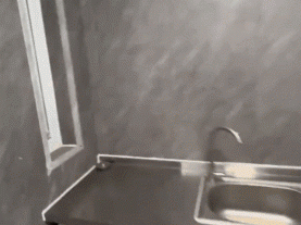 这么小的窗户是打算给老鼠透气吗？