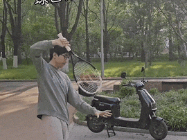 GIF：真是一场酣畅淋漓的家庭聚会