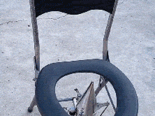 GIF：啥事这么开心呢