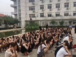 ​咋，这是防震减灾演练?